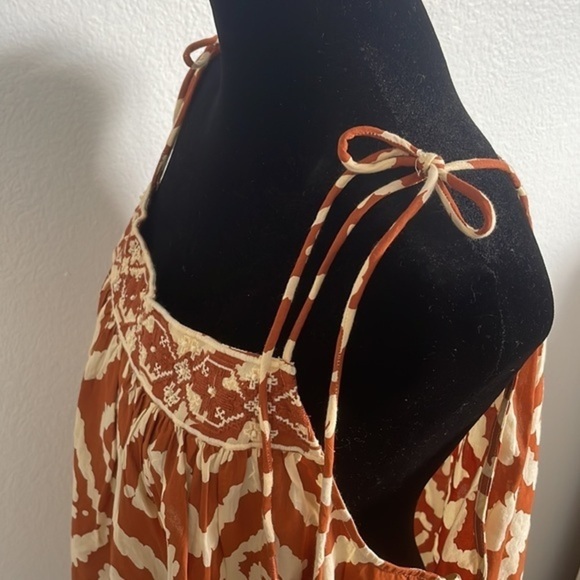 NWT Haute Hippie Seashell Tribal Beaded Flowy Strap Top 0016 - Picture 7 of 10